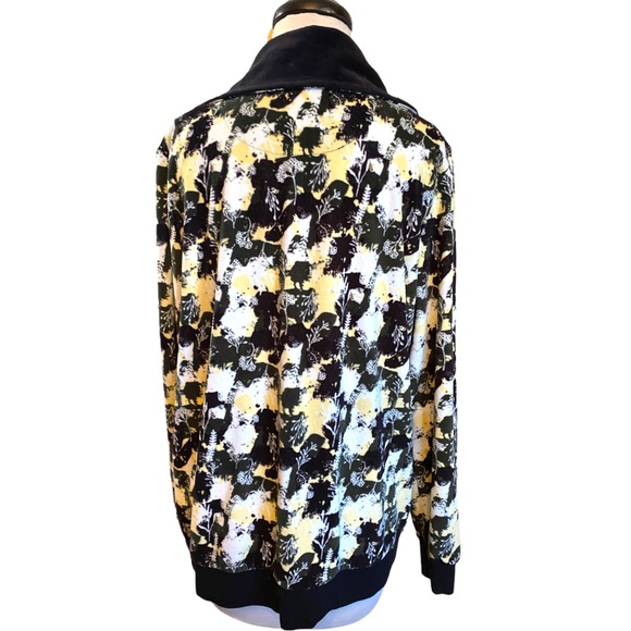 So soft Black/pale yello/white splotchy zippered jacket by esmara. - Picture 7 of 11